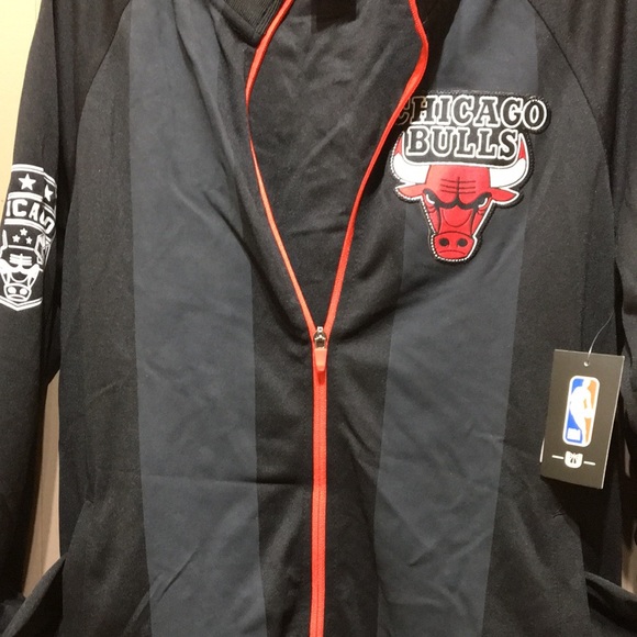 Chicago Bulls NBA M Zipper Jacket - Picture 2 of 13
